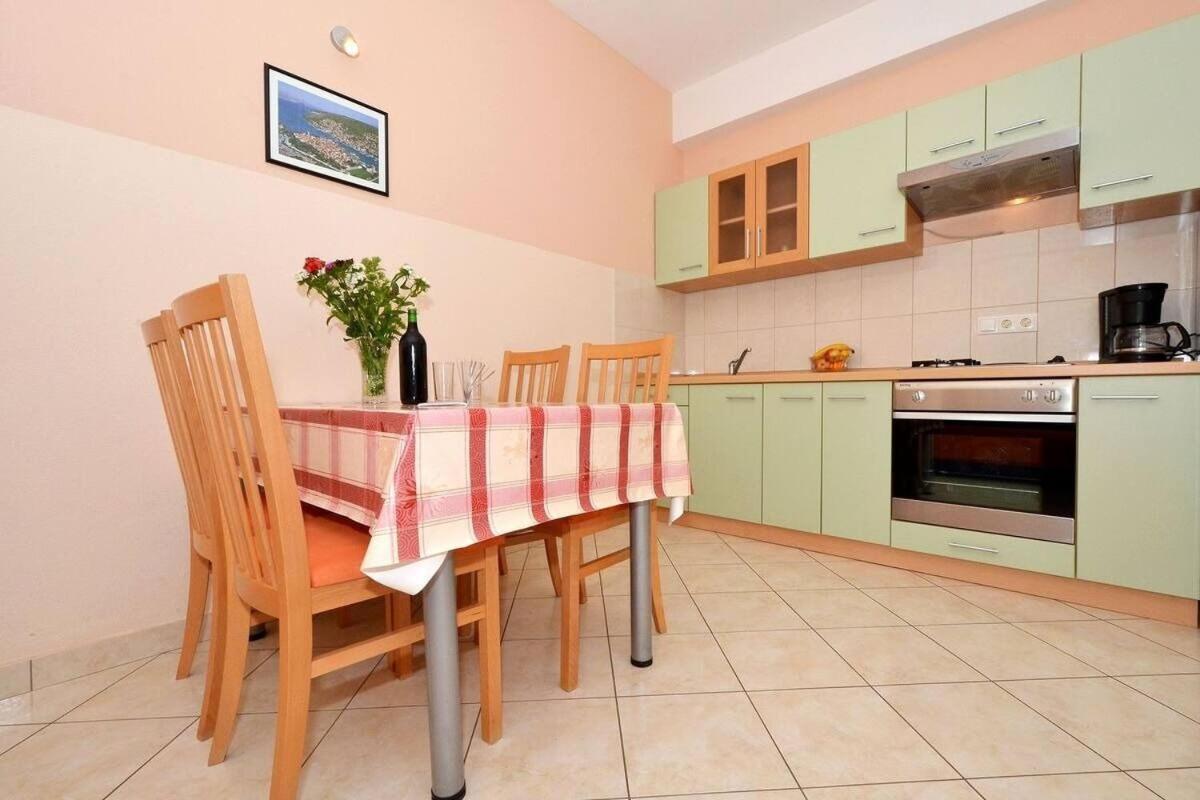 Apartments Sima Trogir Zewnętrze zdjęcie